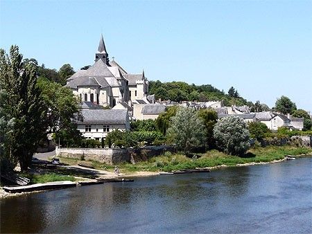 Candes-Saint-Martin