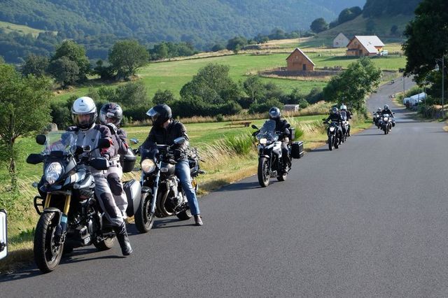 motorcycle tour france auvergne