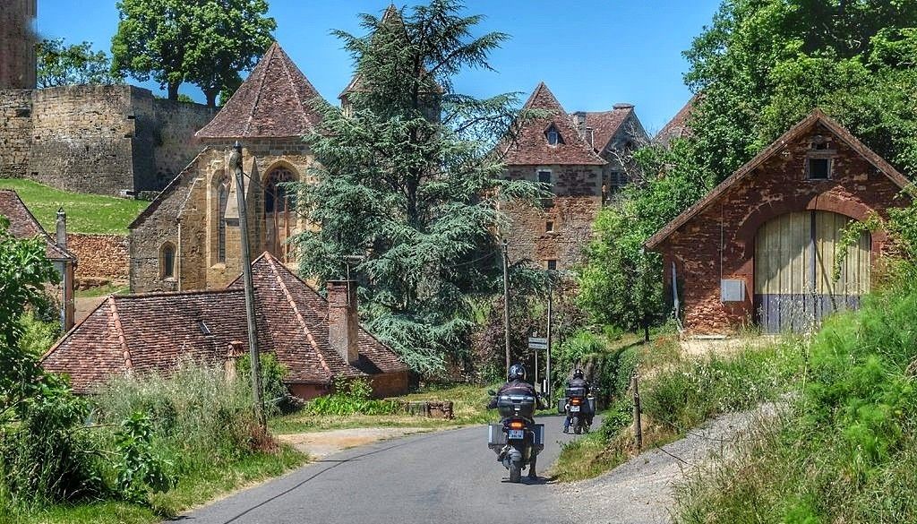 Road trip moto dans le Périgord et haut Quercy