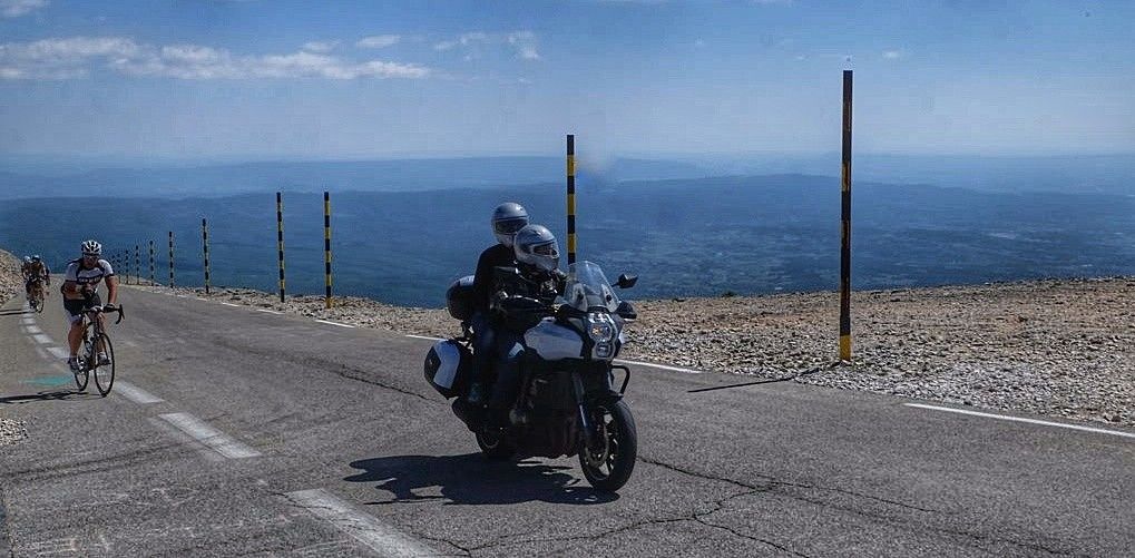 Road trip moto en Lubéron et sur le Mont Ventoux