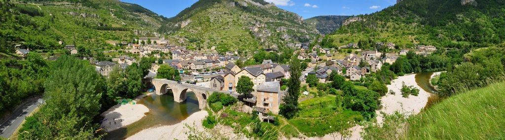 Road trip moto dans les Cévennes autour de Ste Énimie