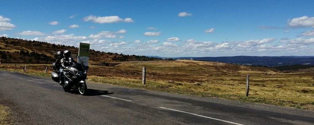 Les 20 plus beaux villages du Languedoc à faire à moto