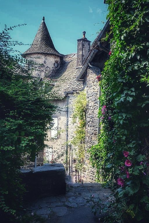 176 voyage moto road trip auvergne cantal 01