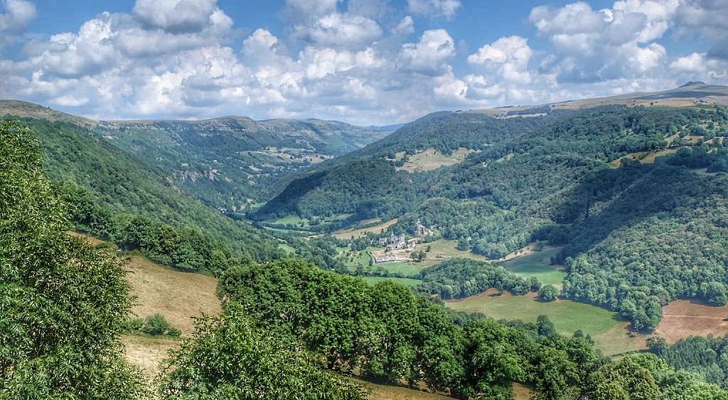 186 voyage moto road trip auvergne cantal 01