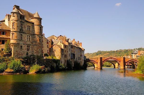 112 voyage moto road trip valle lot quercy