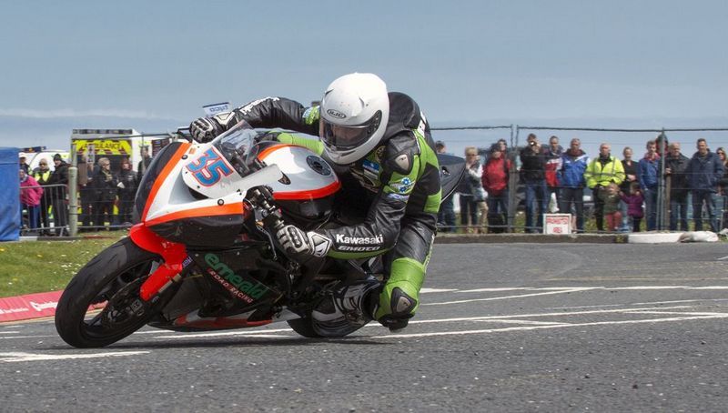 13 voyage moto North west 200 irlande