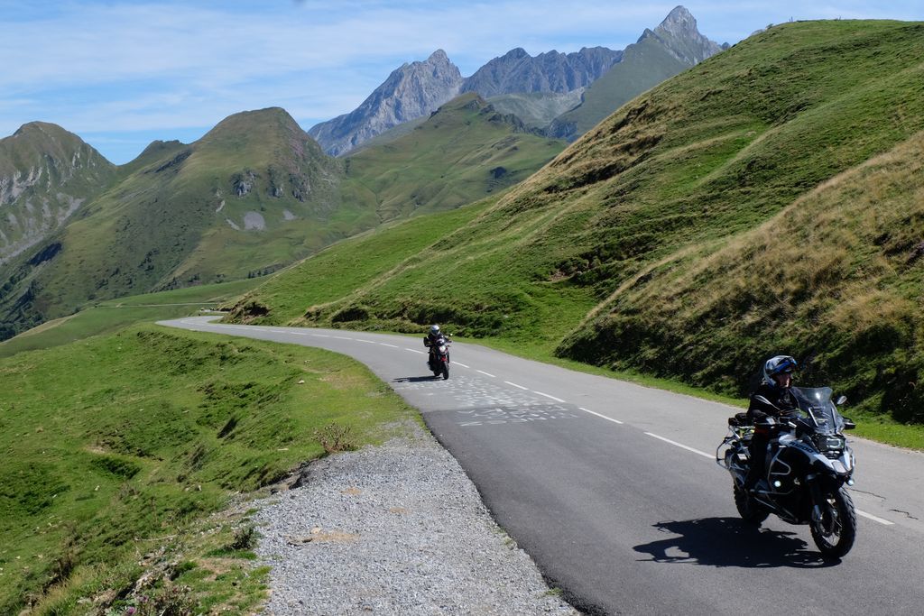 19 voyage moto road trip pyrénées aubisque