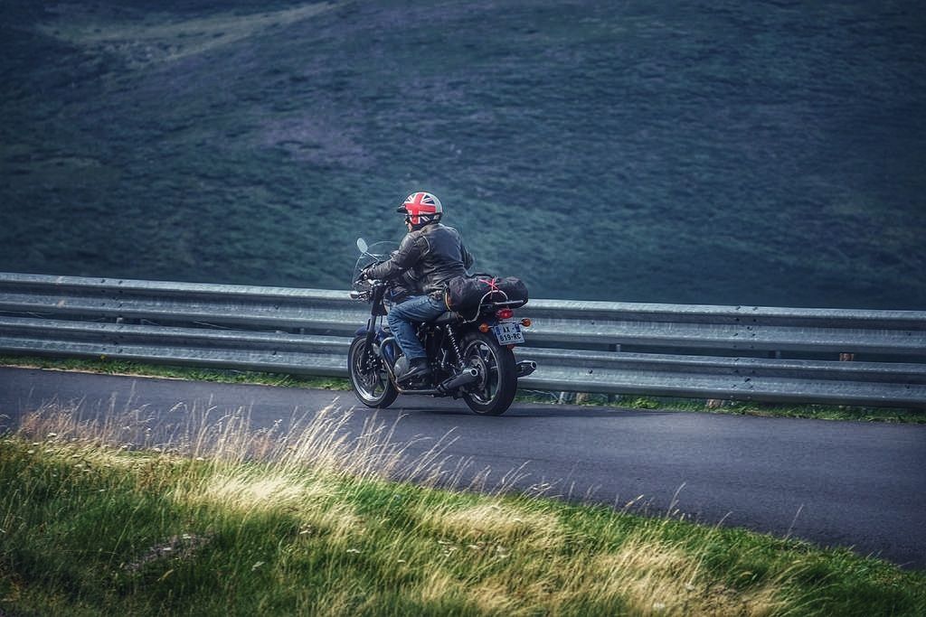 144 voyage moto road trip auvergne sancy 01