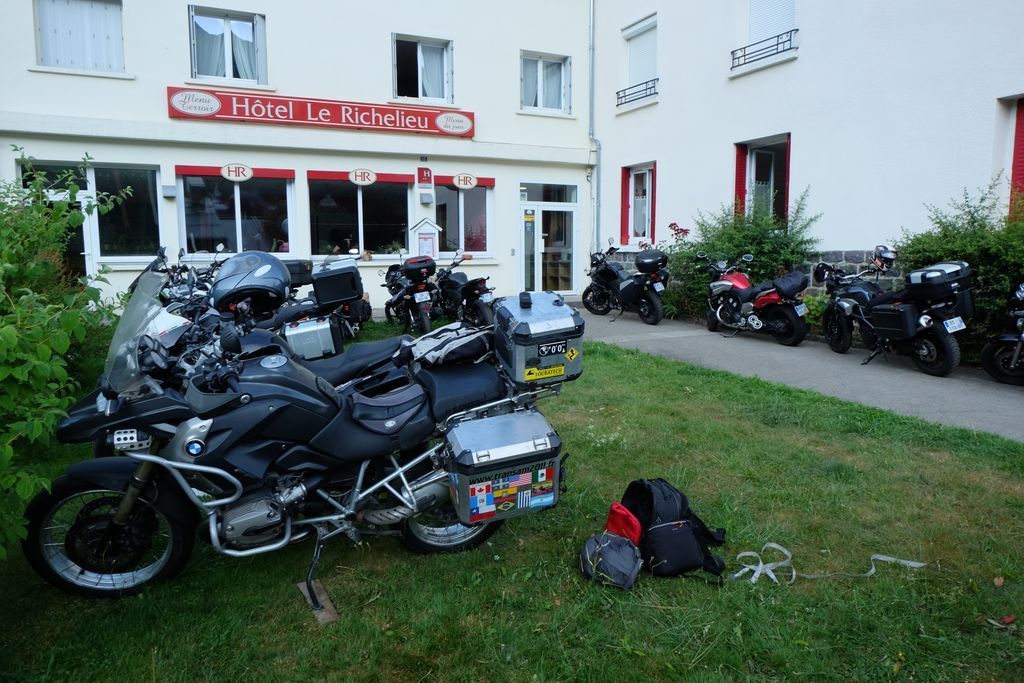 219 voyage moto road trip auvergne sancy