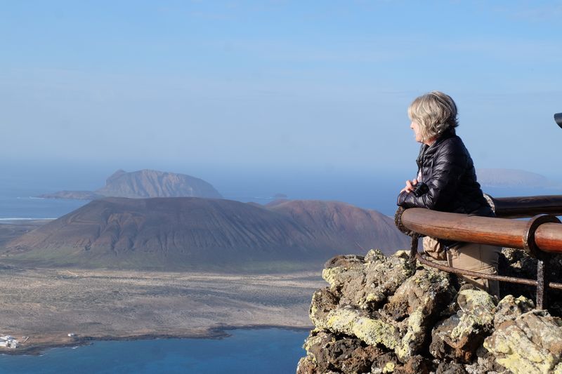 isla graciosa moto lanzarote