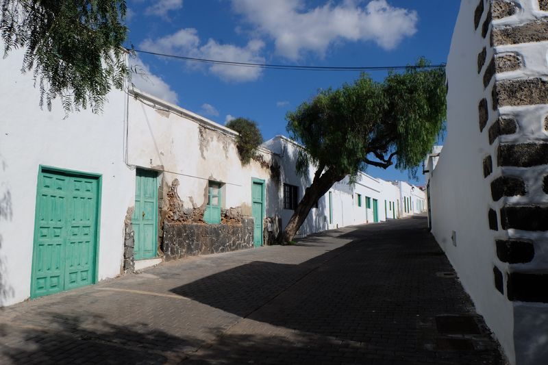 teguise lanzarote canaries villes