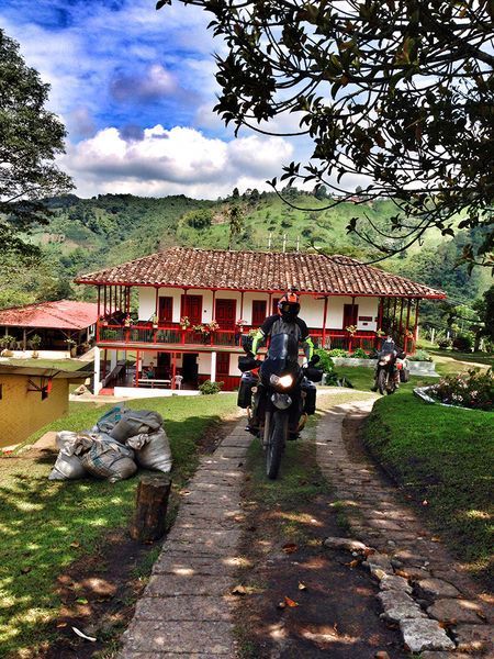 23 voyage moto colombie