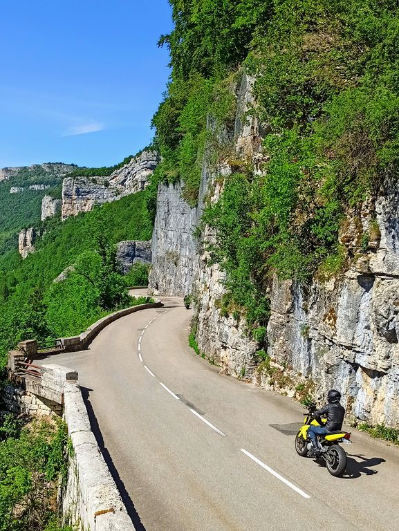 11 voyage moto road trip franche comté