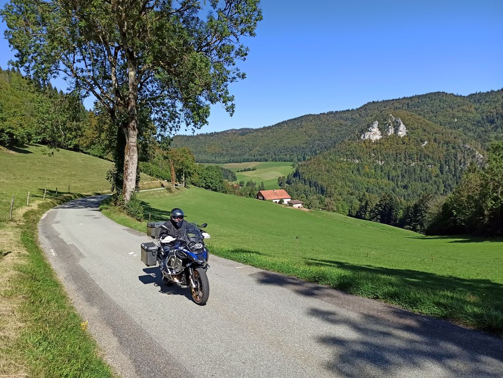 15 voyage moto road trip franche comté