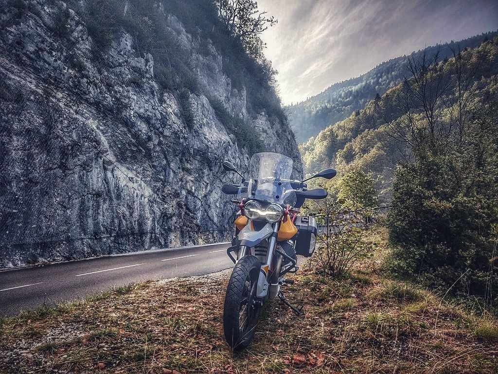 26 voyage moto road trip jura 01