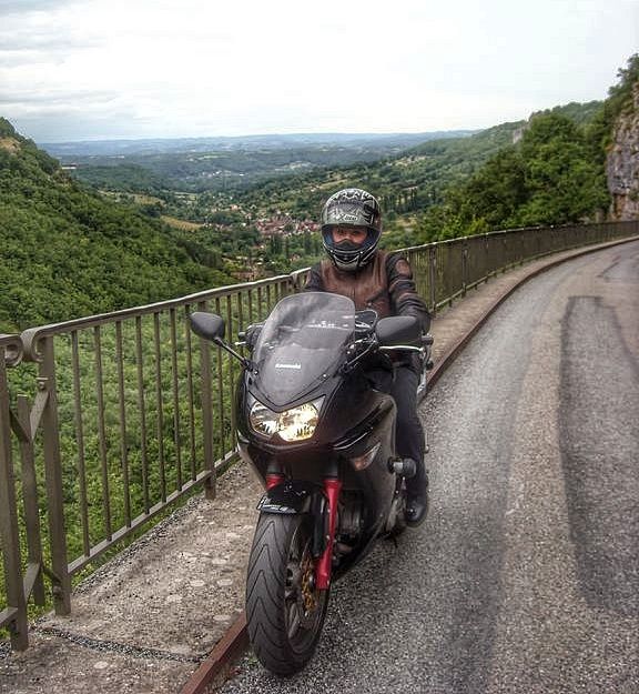 105 voyage moto road trip quercy 01