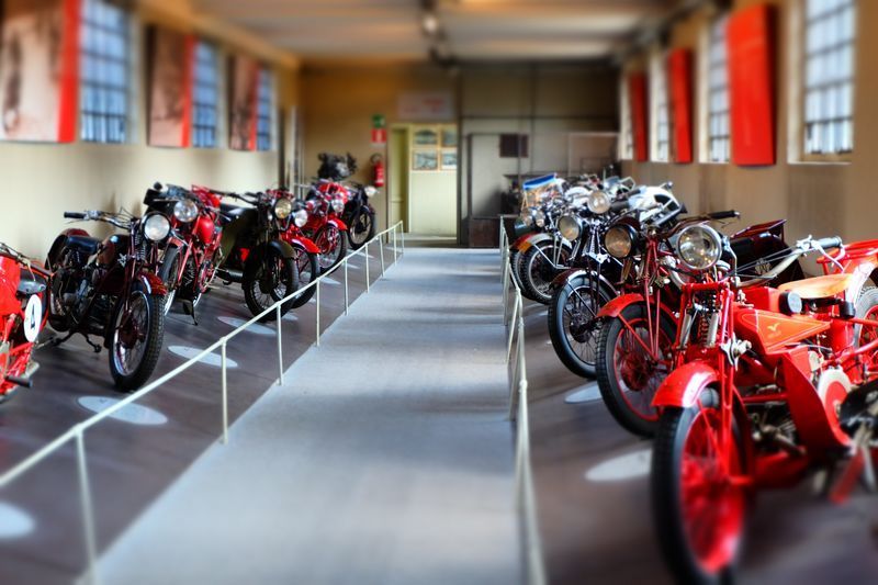 02 moto guzzi musée