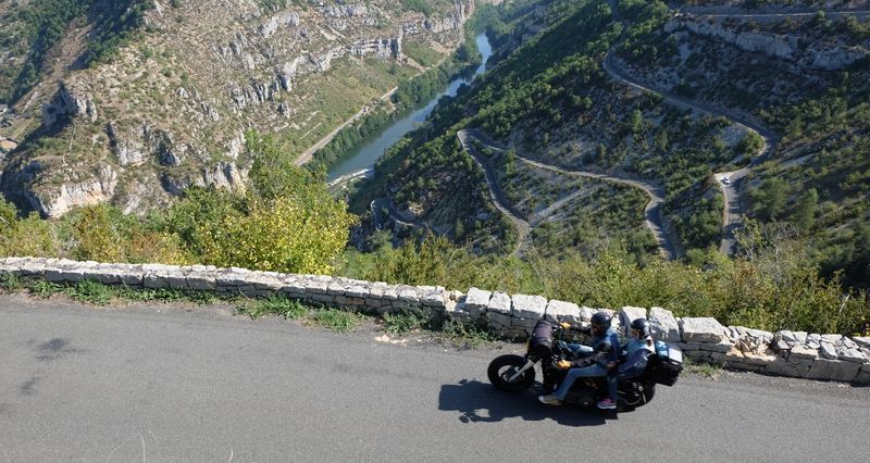 22 voyage moto gorges tarn