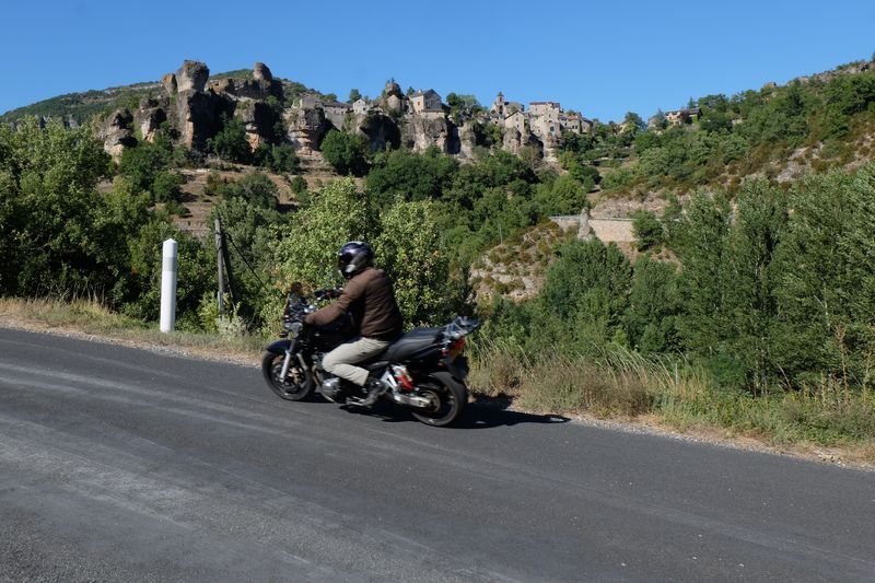 16 cantobre voyage moto cevennes