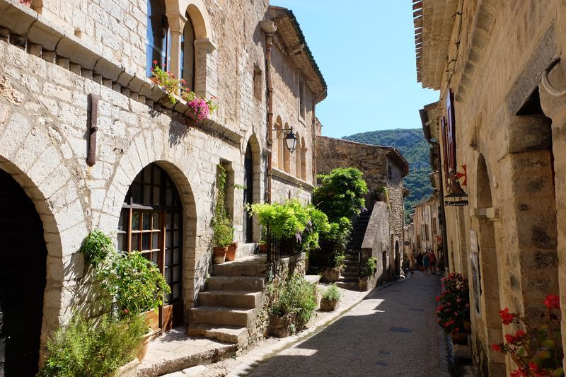 5 road trip à moto cevennes st guilhem desert