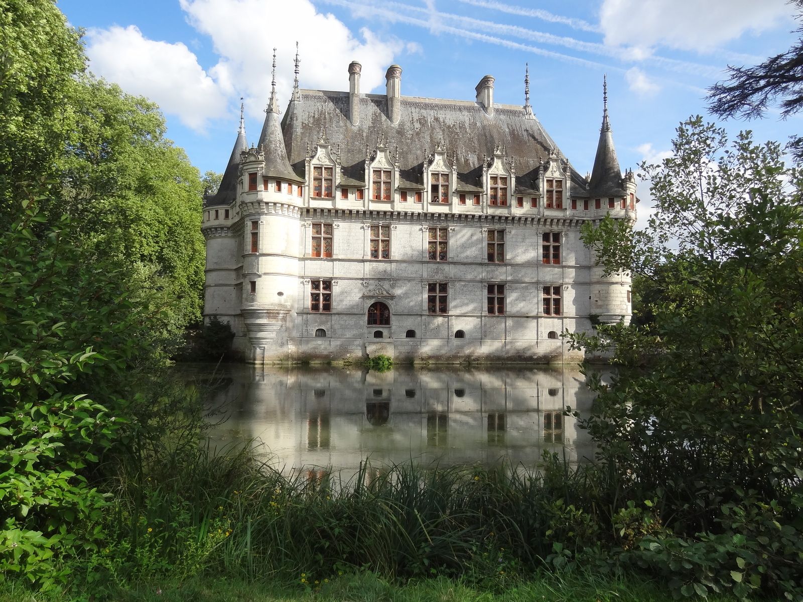 Ride in tours can am val de loire azay le rideau château