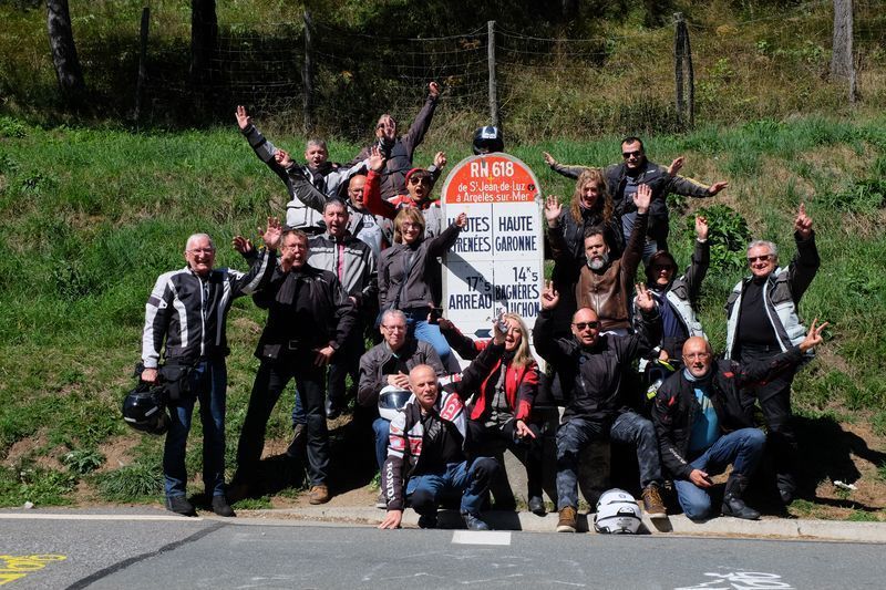 groupe moto guide pyrénes