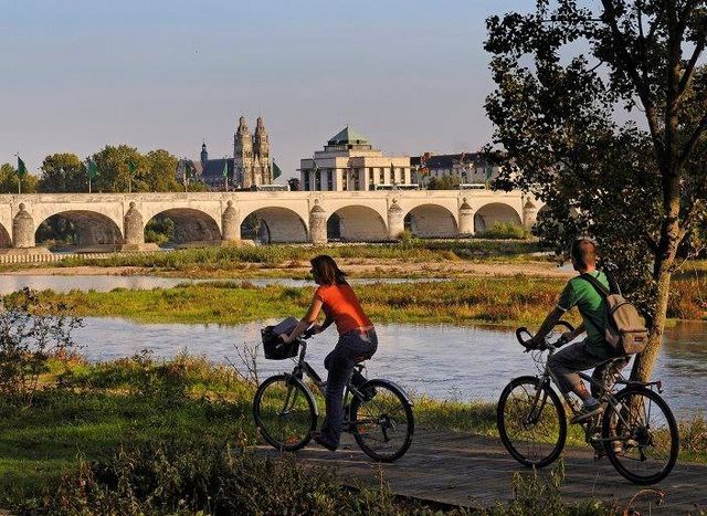 Jour 2 - D'Amboise à Tours (38 km)