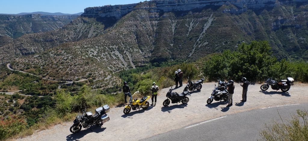 voyage moto auvergne cevennes groupe