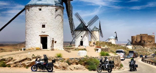 route moulin don quichotte moto castille mancha