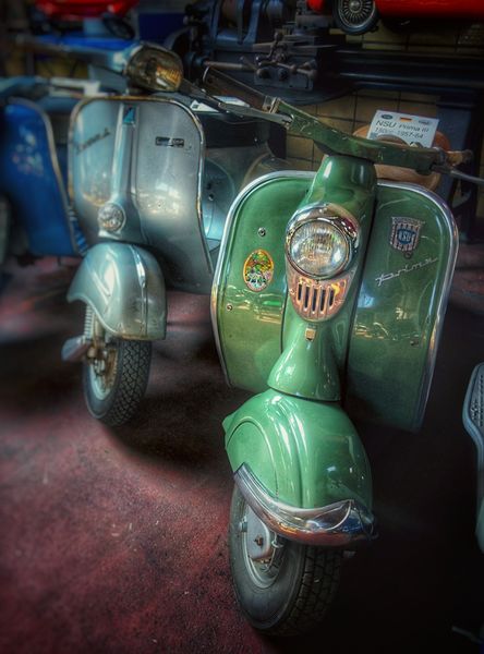 Scooter vintage, Belgique