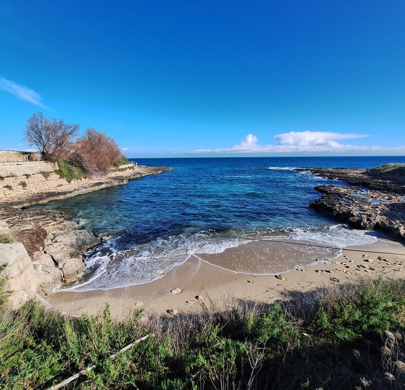 Voyage moto dans les Pouilles : le port antique d'Eguézia