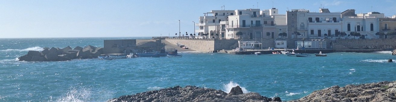 Voyage moto dans les Pouilles : la côte Ionienne depuis Santa Catarina