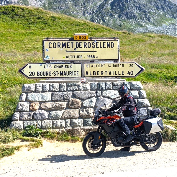 Motorcycle adventure on the spectacular roads of the French Alps